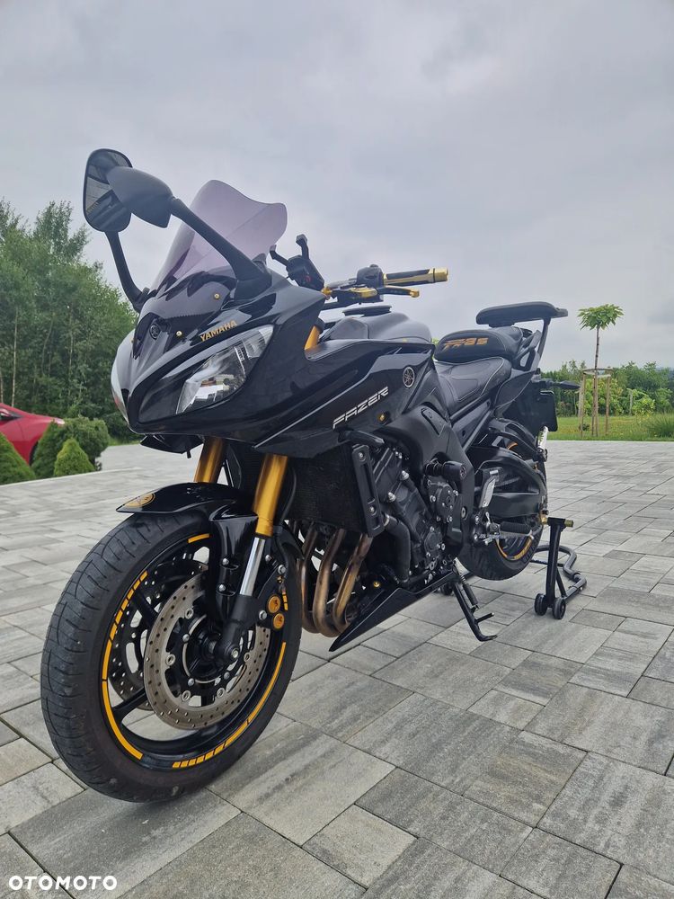 Yamaha FZ8 - 1