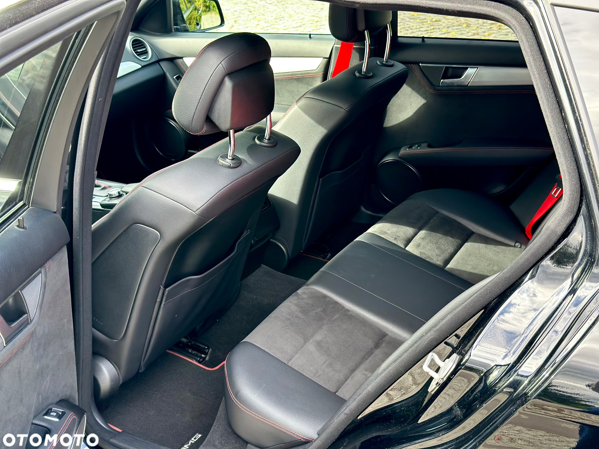 Mercedes-Benz Klasa C 250 T (BlueEFFICIENCY) 7G-TRONIC Avantgarde - 15