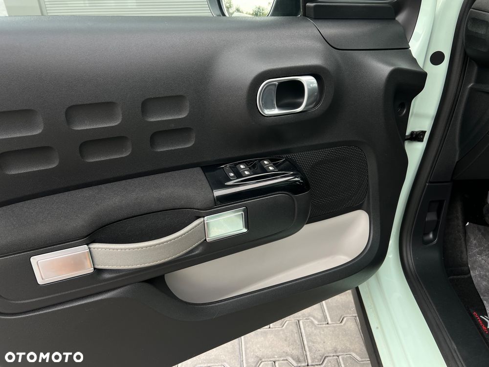 Citroën C3 1.2 PureTech Shine - 19