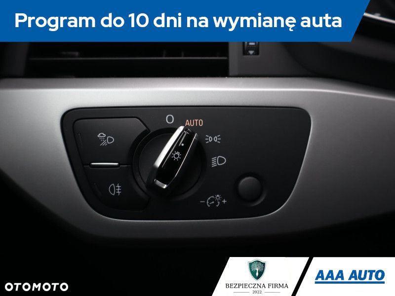 Audi A4 Limousine - 20