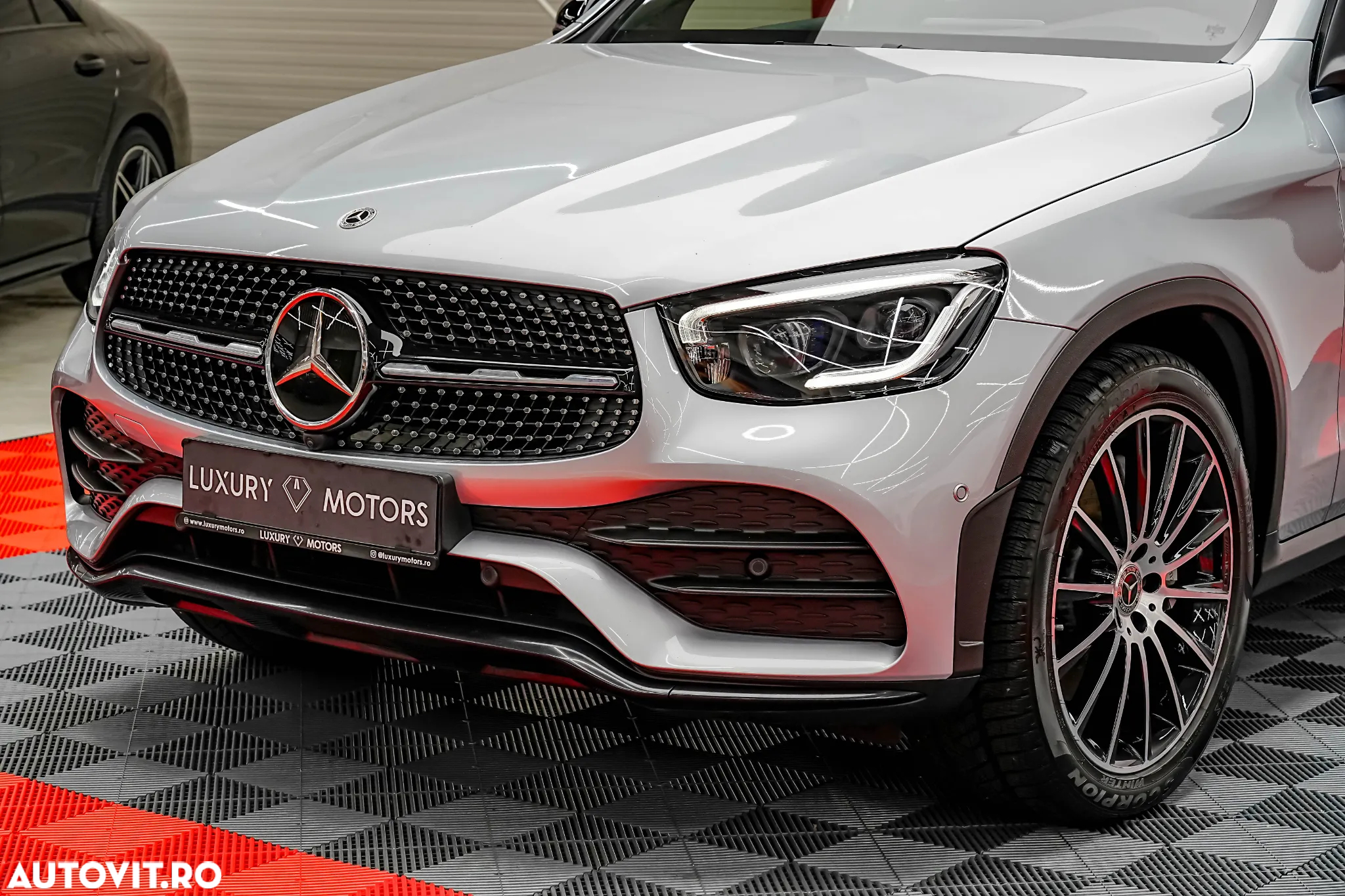 Mercedes-Benz GLC Coupe 220 d 4Matic 9G-TRONIC AMG Line Plus - 17