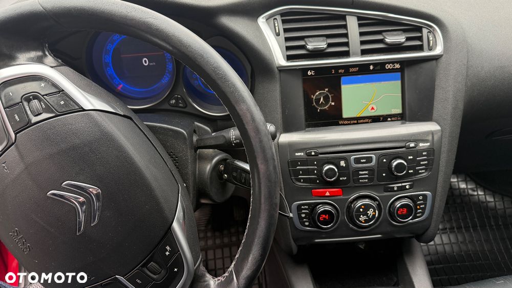 Citroën C4 1.6 HDi Attraction - 10