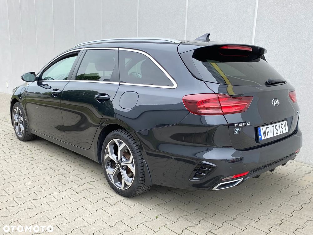Kia Ceed 1.6 GDI PHEV Business Line DCT - 4