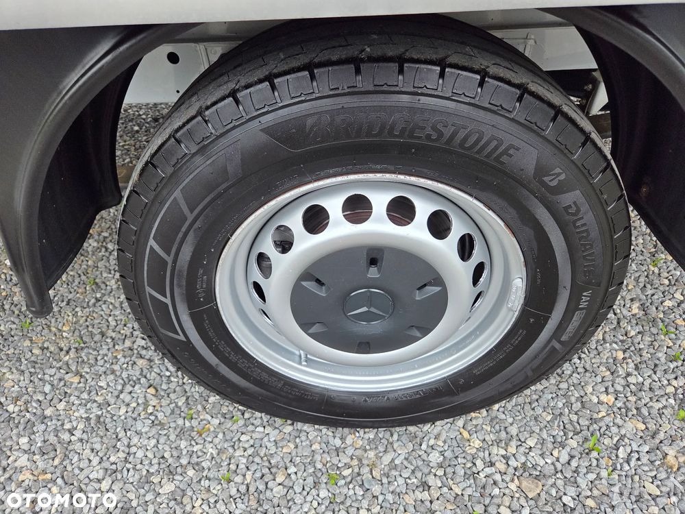 Mercedes-Benz Sprinter 316 CDI / Kontener 8 palet / Winda 750KG / Klima / - 24