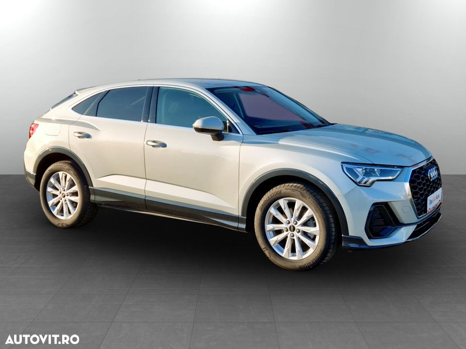 Audi Q3 35 TFSI S tronic - 5