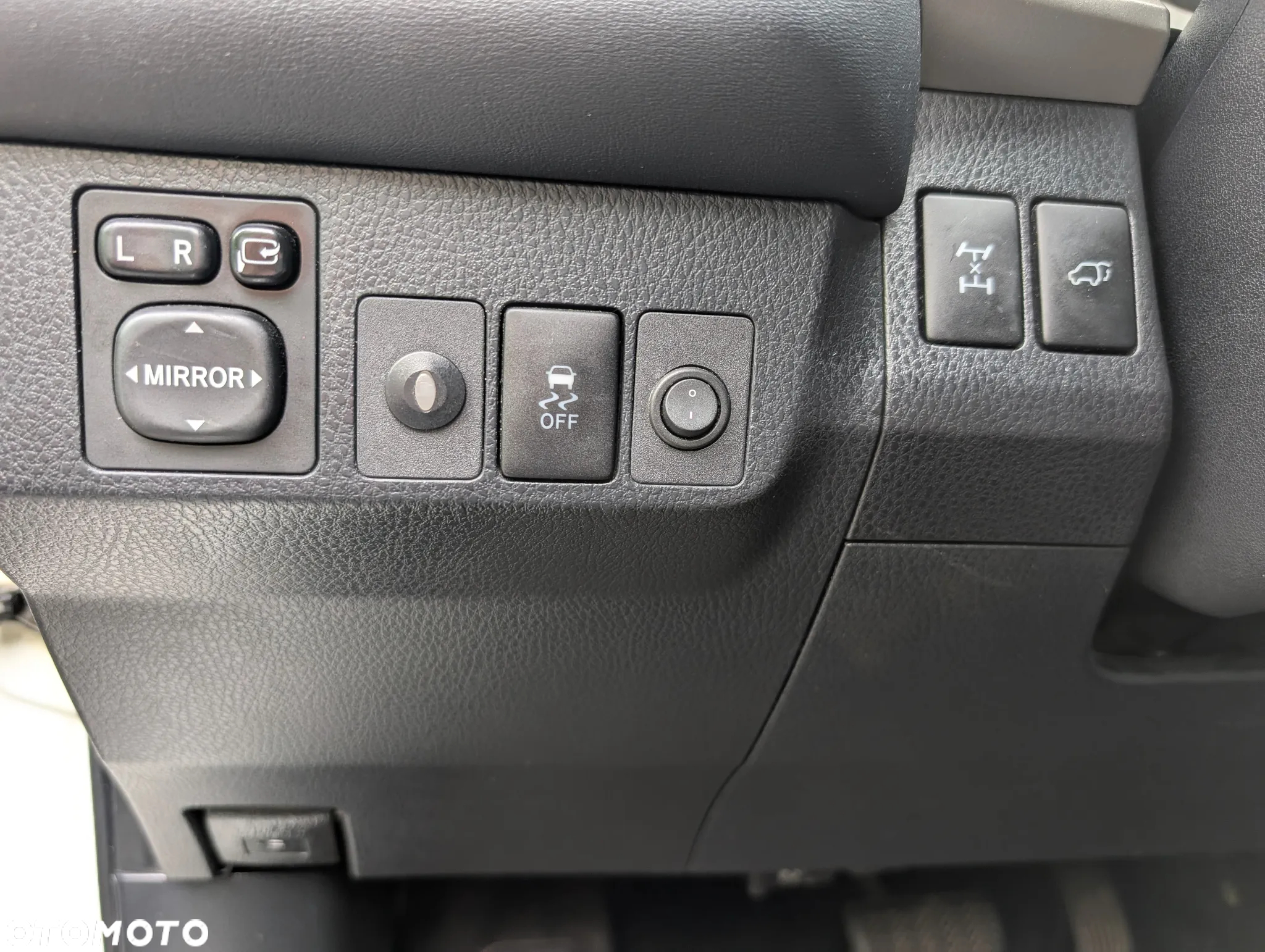 Toyota RAV4 2.0 Premium MS - 14