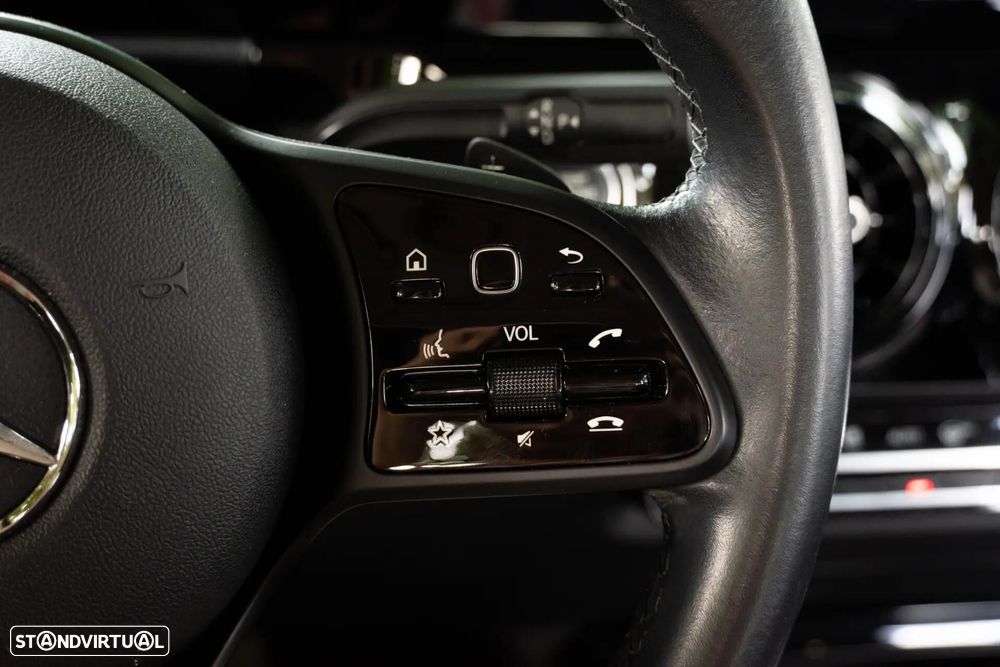 Mercedes-Benz GLA 180 7G-DCT Style - 42