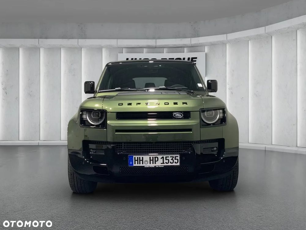 Land Rover Defender 110 D200 X-Dynamic SE - 2
