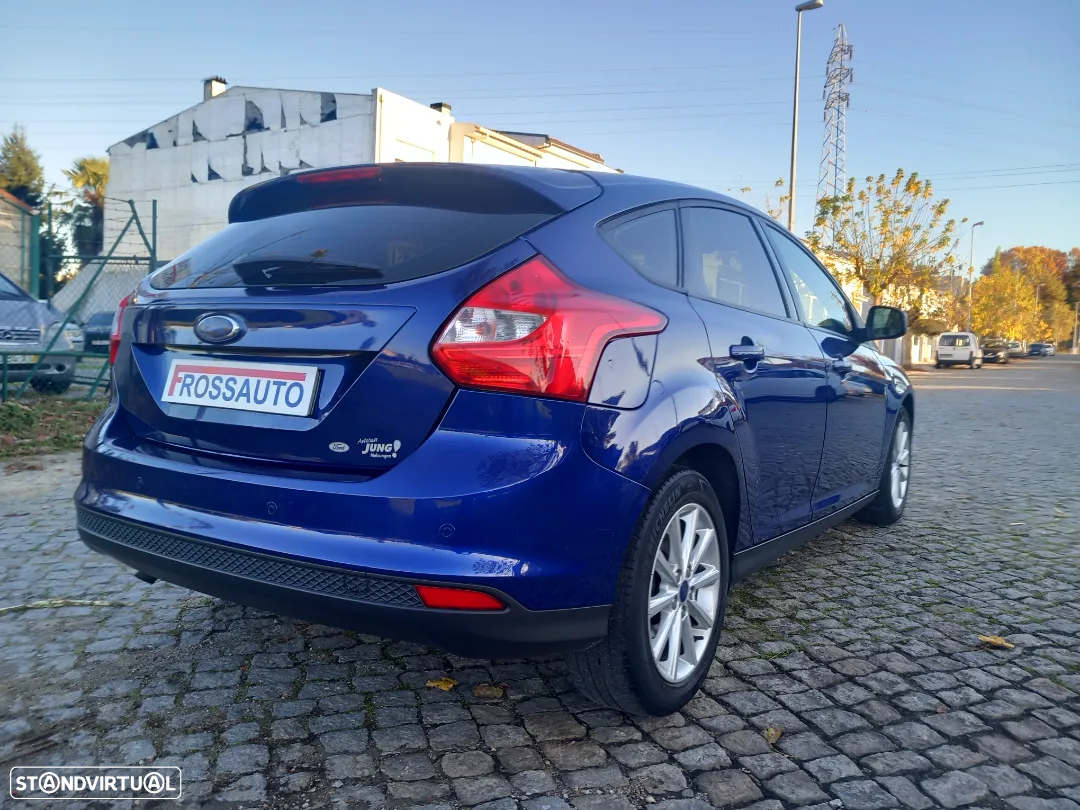 Ford Focus 1.0 SCTi Titanium - 3