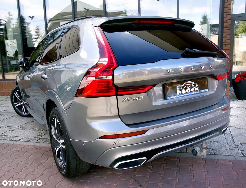 Volvo XC 60 D4 AWD R-Design - 31