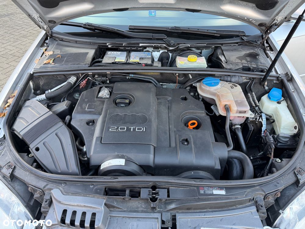 Audi A4 Avant 2.0 TDI - 24