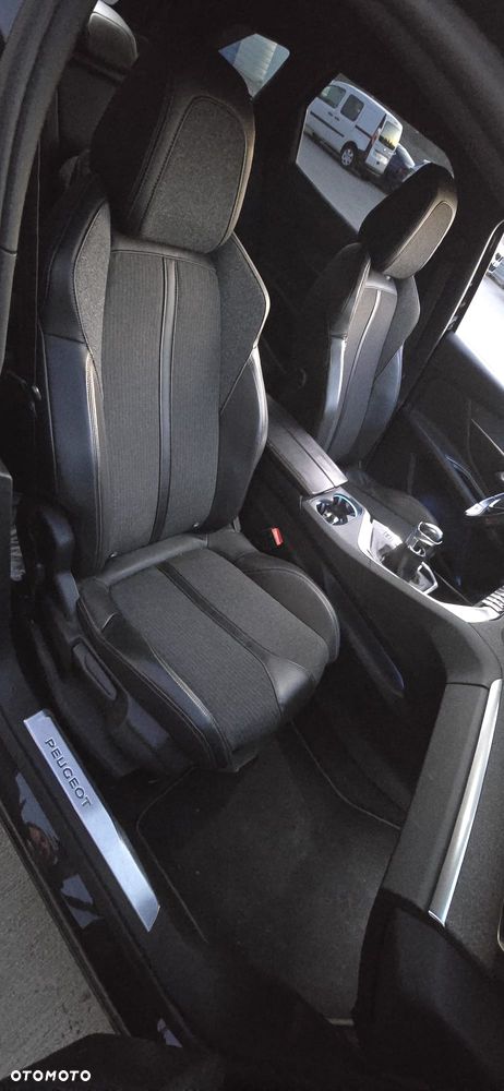 Peugeot 3008 - 6