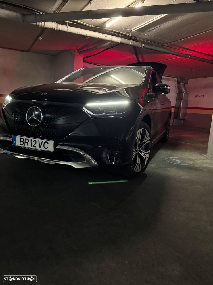 Mercedes-Benz EQE - 8