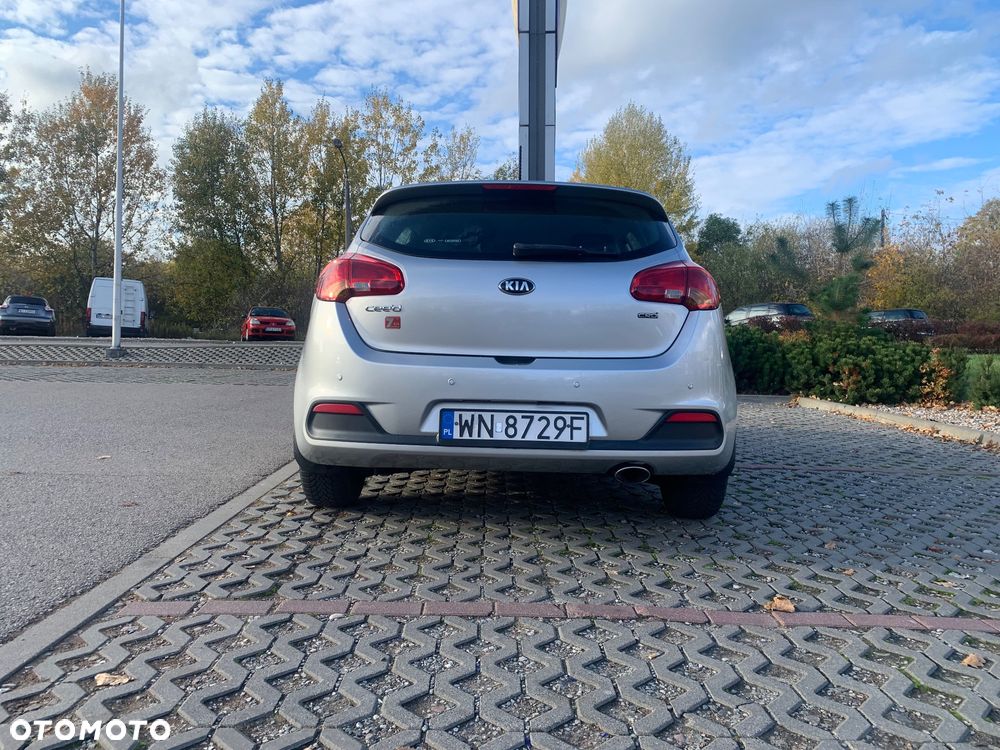 Kia Ceed Cee'd 1.6 CRDi M - 13