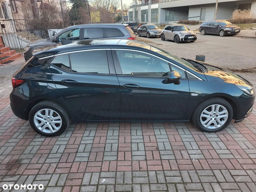 Opel Astra 1.6 CDTI Dynamic - 10