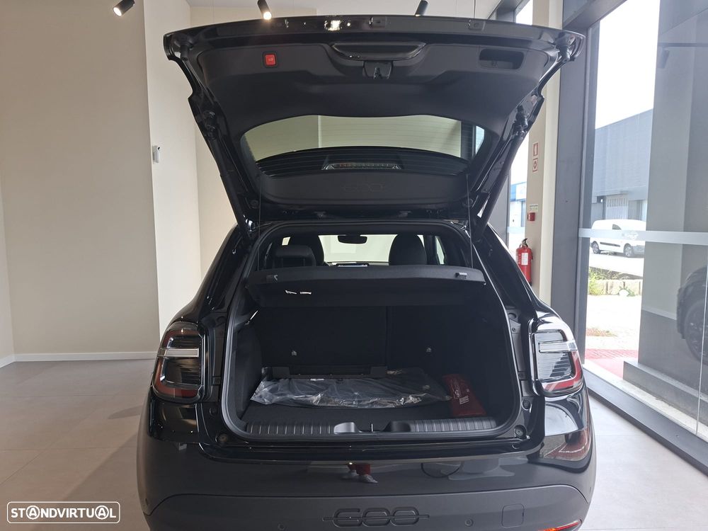Fiat 600 1.2 Hybrid Sport - 23