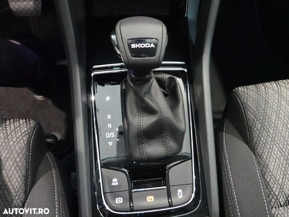 Skoda Karoq 1.5 TSI DSG Selection - 18