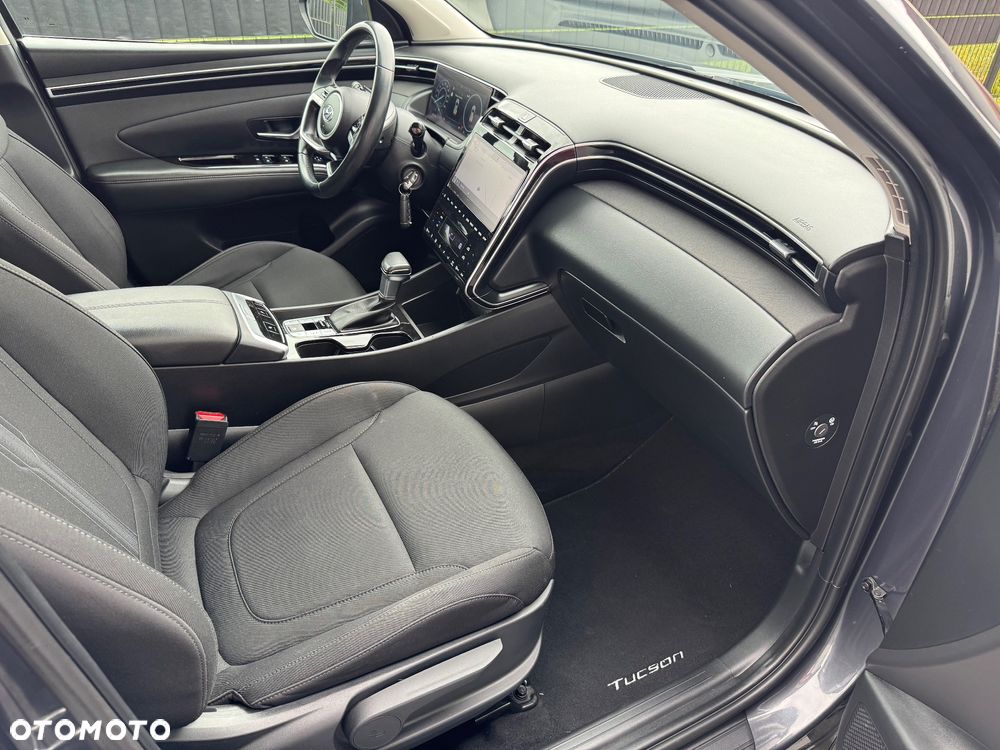 Hyundai Tucson 1.6 CRDi 48V-Hybrid 2WD DCT Select - 27