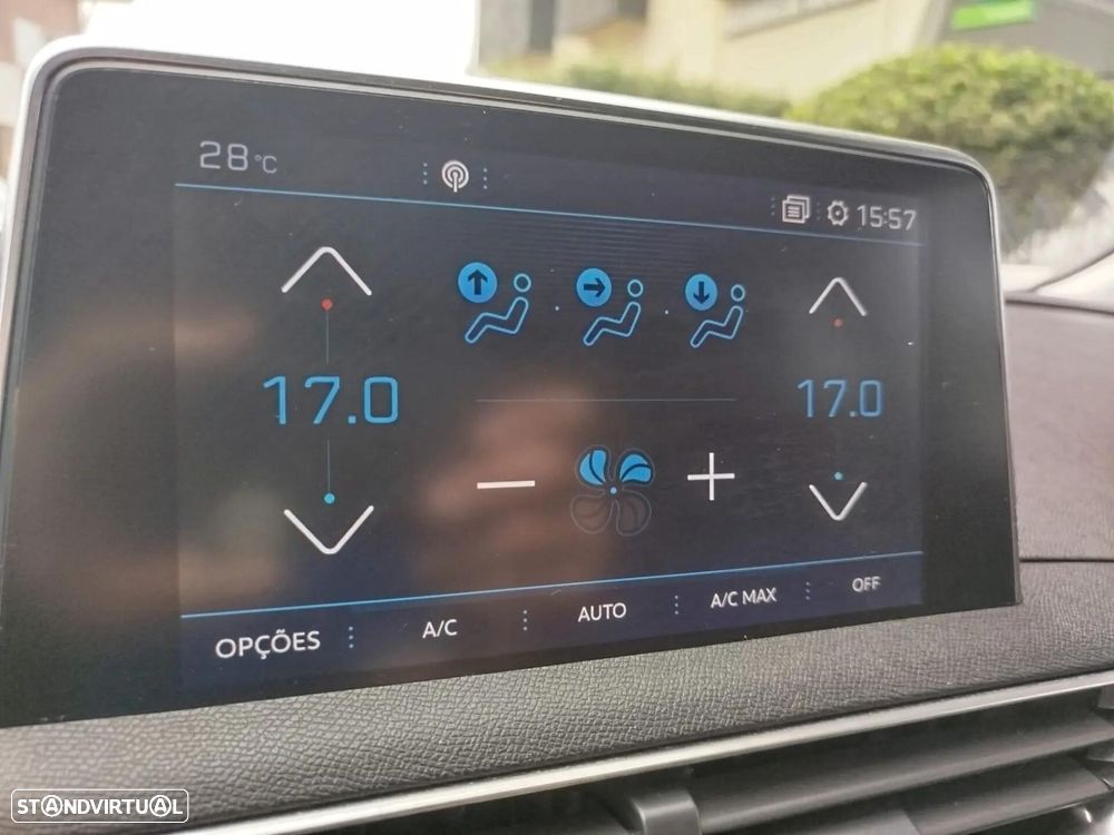 Peugeot 5008 BlueHDI 120 EAT6 Stop & Start Allure - 23
