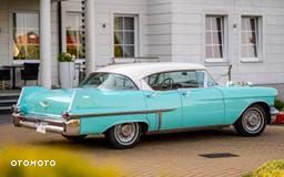 Cadillac Inny - 4