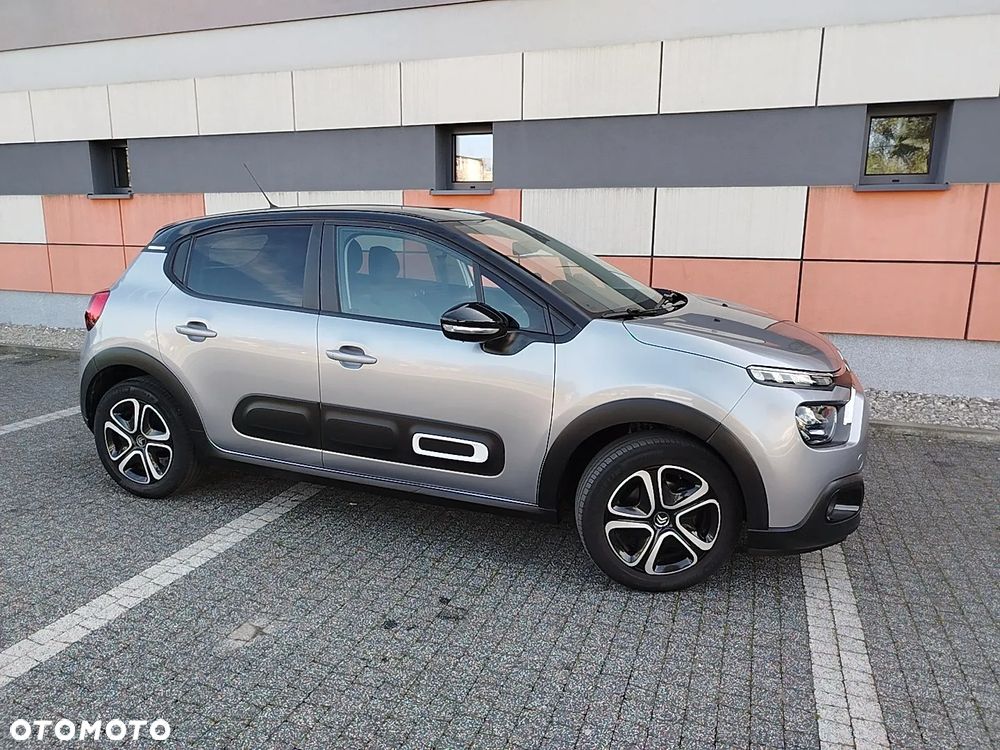 Citroën C3 1.2 PureTech Shine - 2