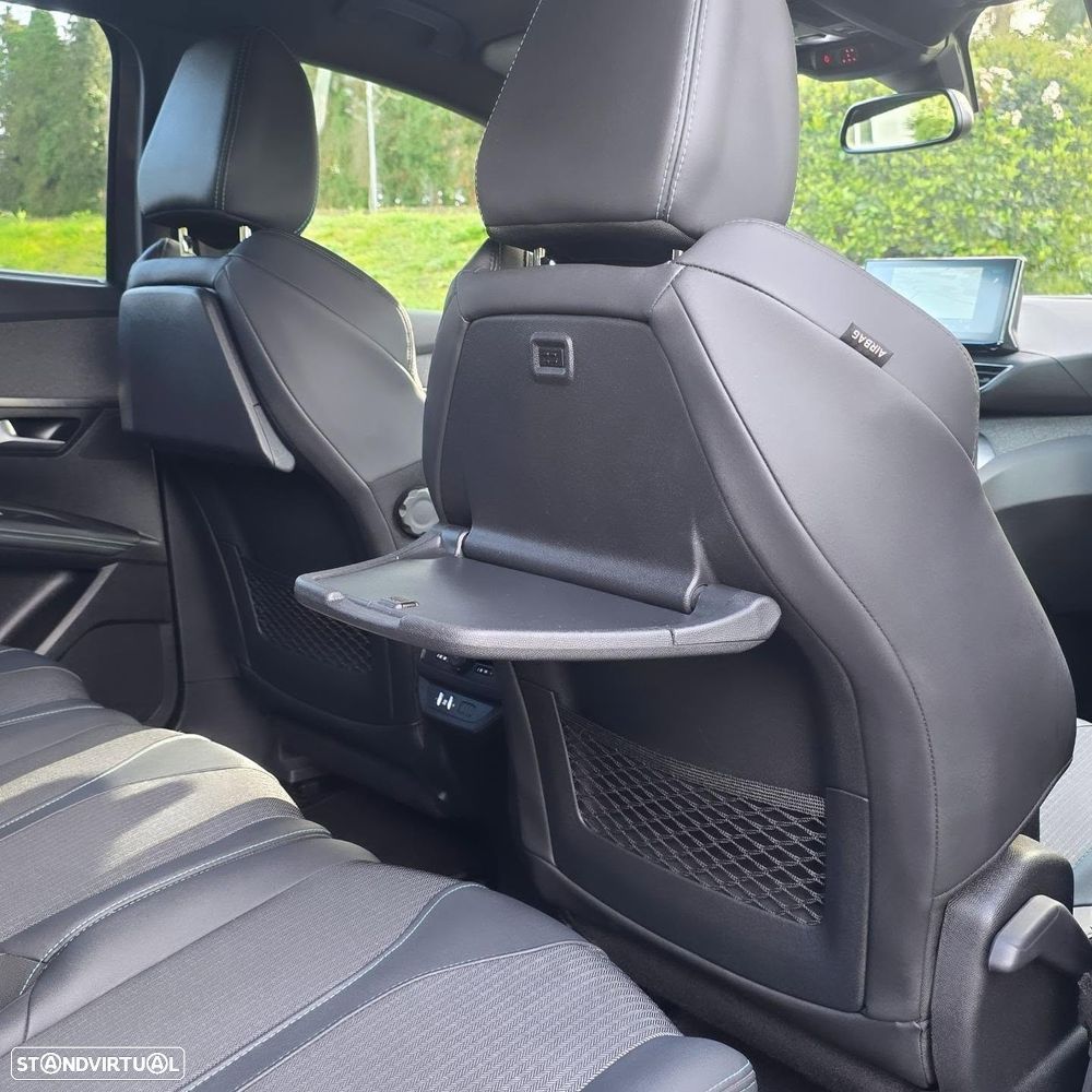 Peugeot 5008 PureTech 130 EAT8 Stop & Start Allure Pack - 3