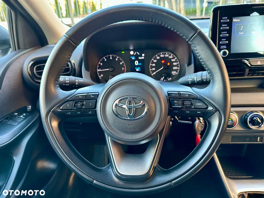 Toyota Yaris 1.5 Comfort - 16