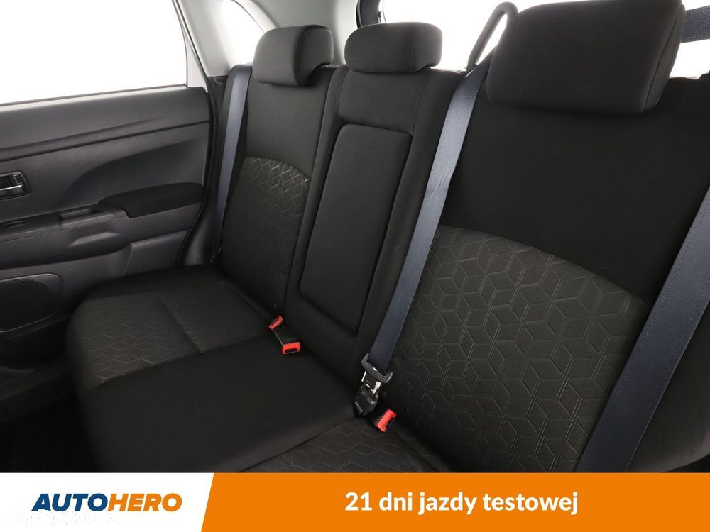 Mitsubishi ASX 2.0 Invite - 14
