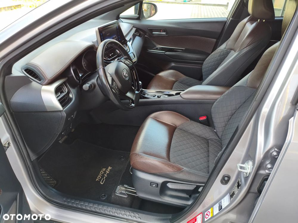 Toyota C-HR Business-Edition - 31