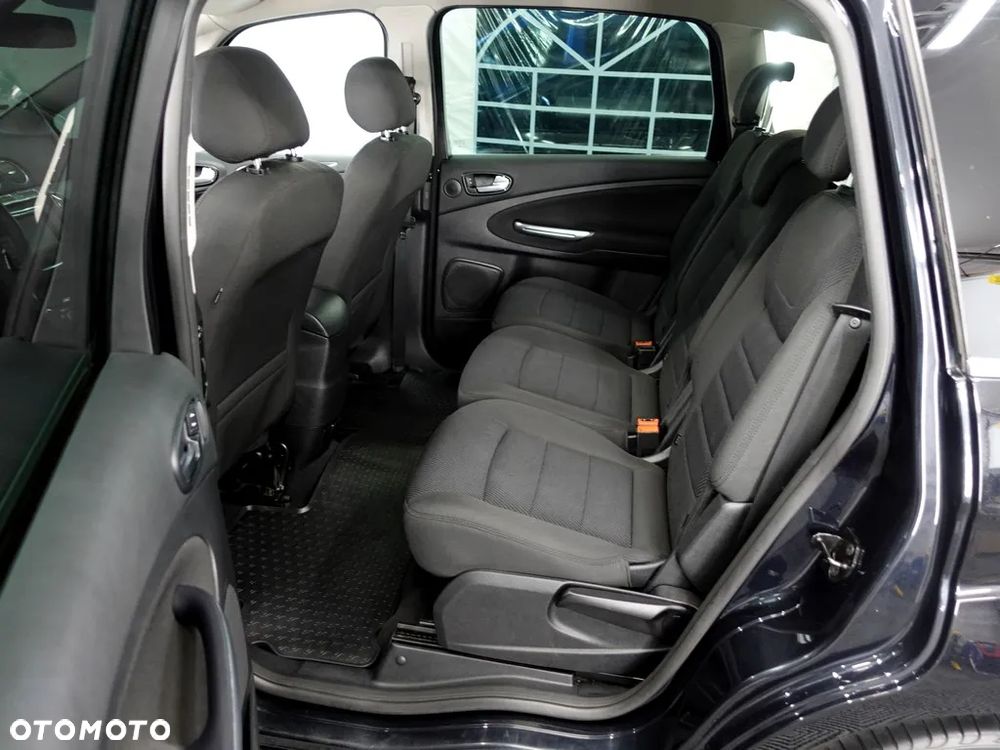 Ford S-Max 2.0 TDCi DPF Titanium - 9