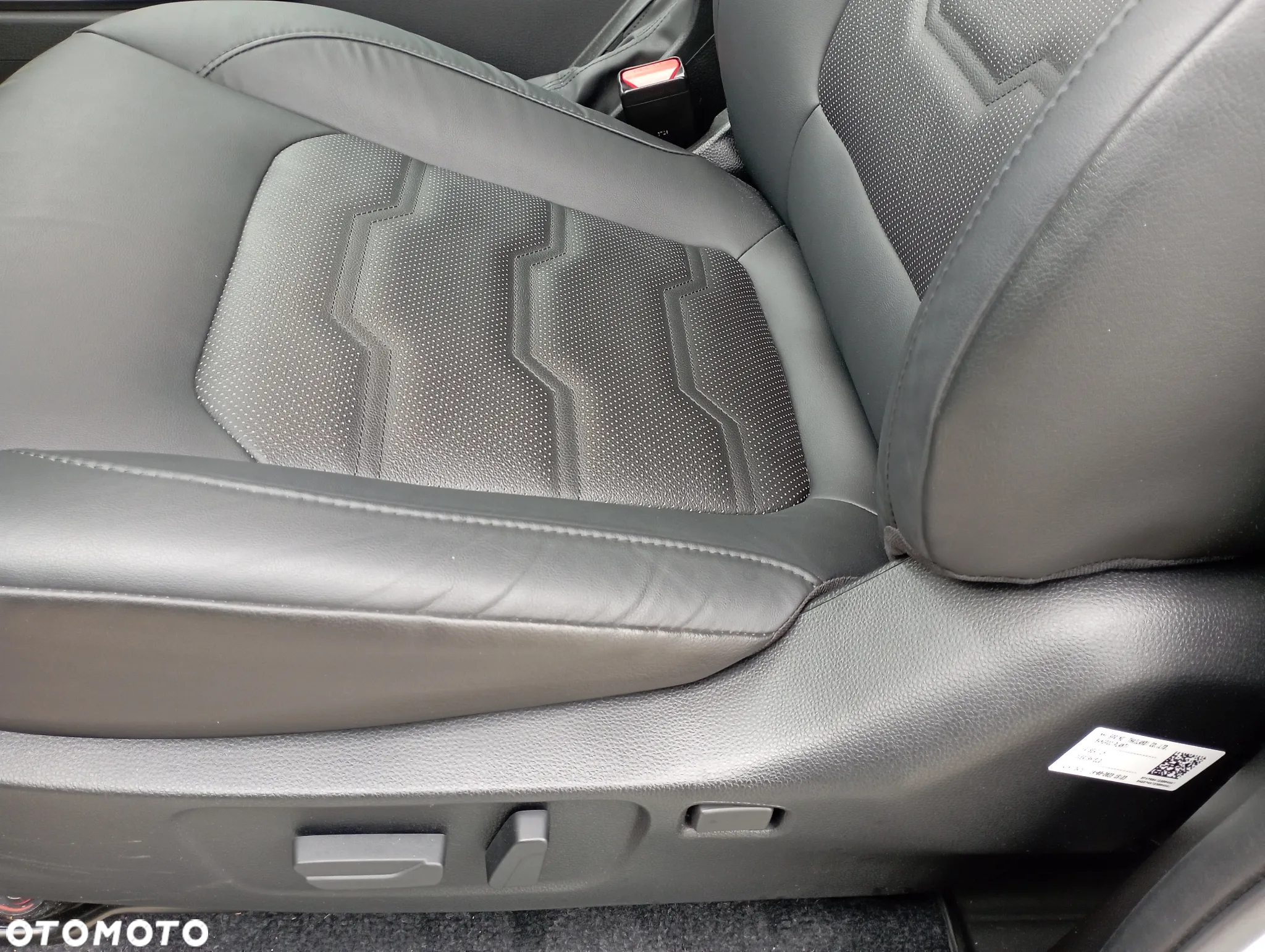 Isuzu D-Max 1.9 DC LSX - 27