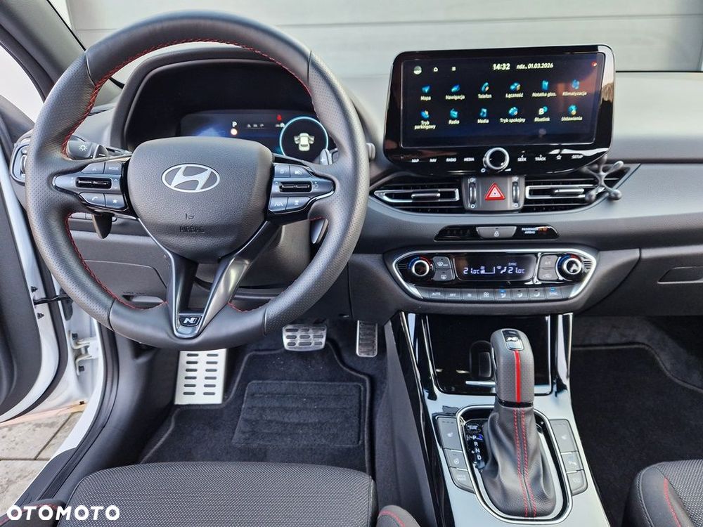 Hyundai i30 1.5 T-GDI 48V-Hybrid DCT Advantage - 15