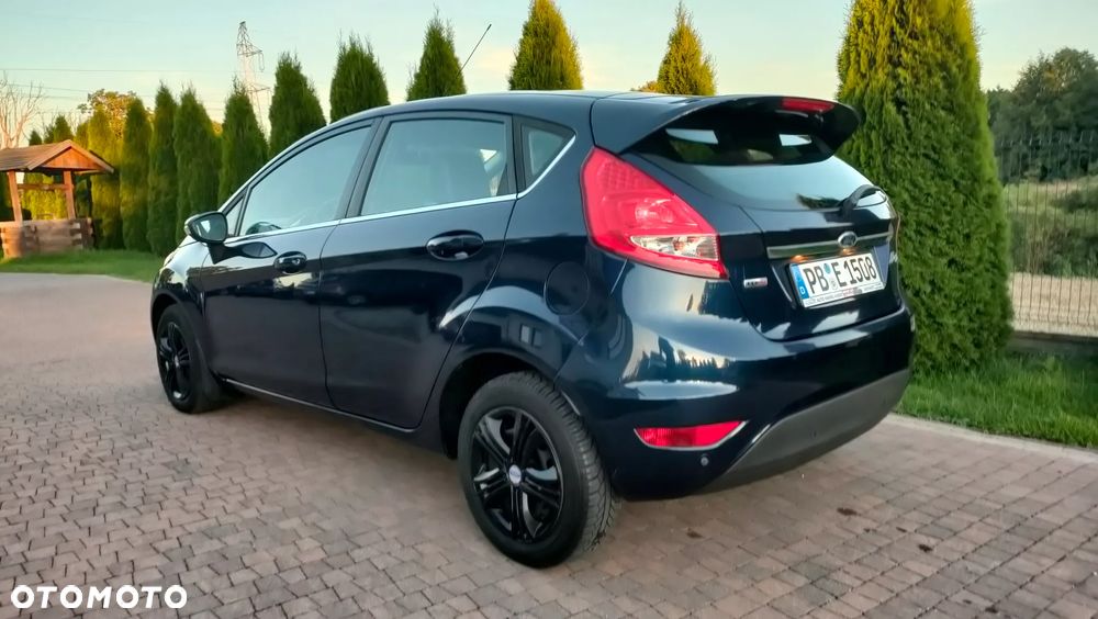 Ford Fiesta 1.6 TDCi Individual - 13