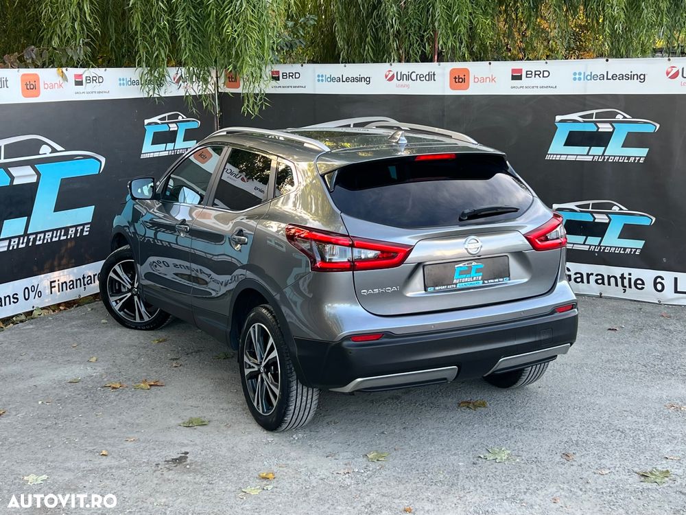 Nissan Qashqai 1.6 DIG-T N-Connecta - 38