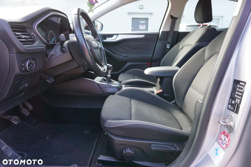 Ford Focus 1.5 EcoBlue Active Business - 13