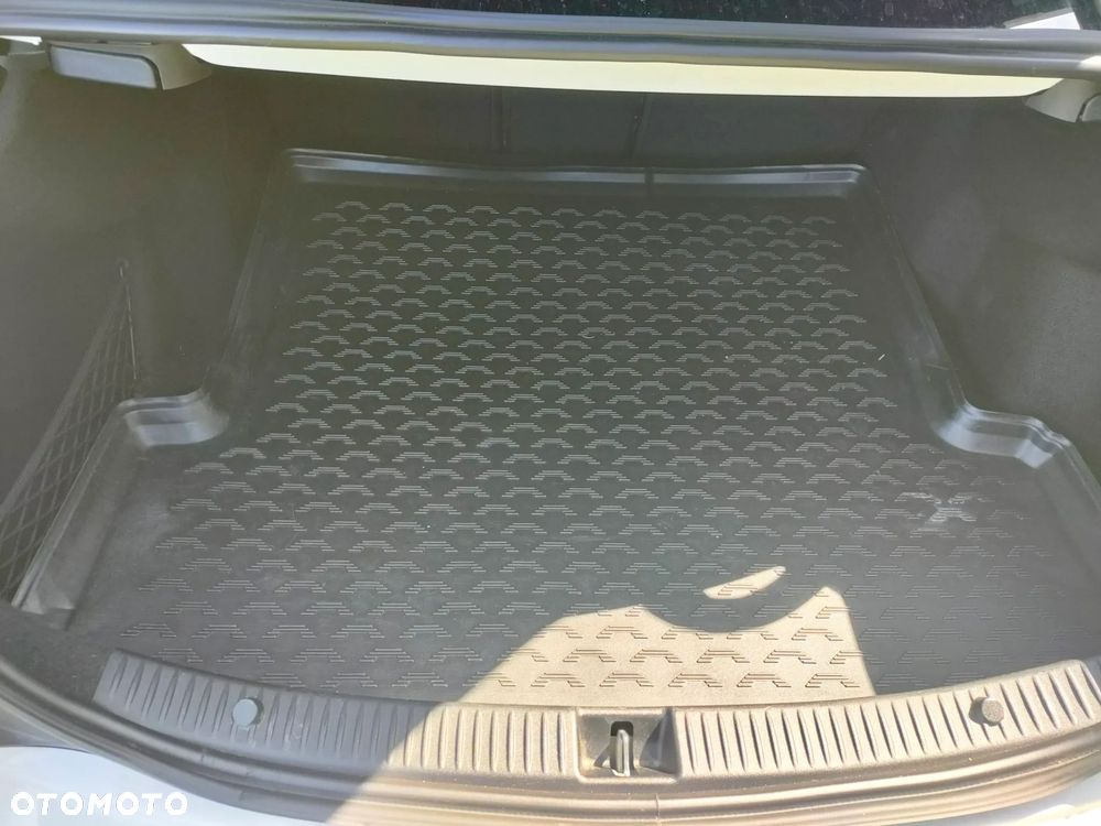 Mercedes-Benz Klasa C 450 AMG 4-Matic 7G-TRONIC - 9