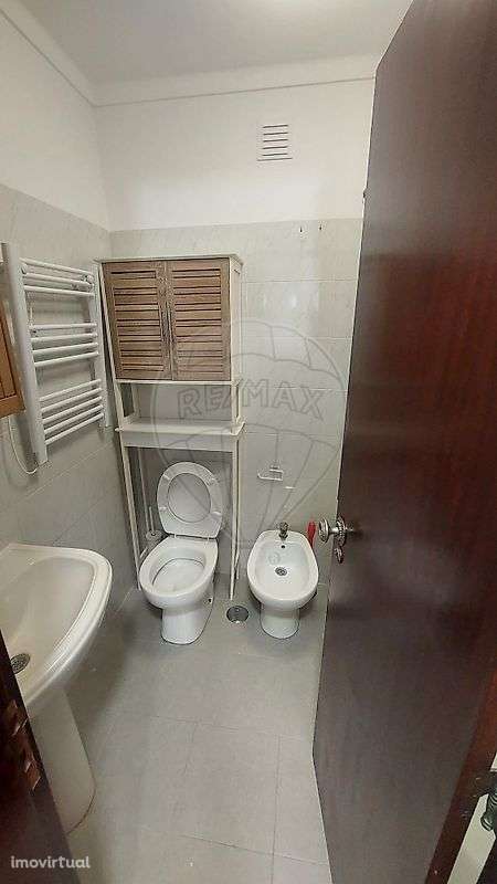 Apartamento T2 para arrendamento - Grande imagem: 4/12