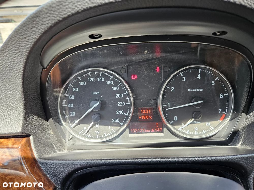 BMW Seria 3 320i Edition Exclusive - 16