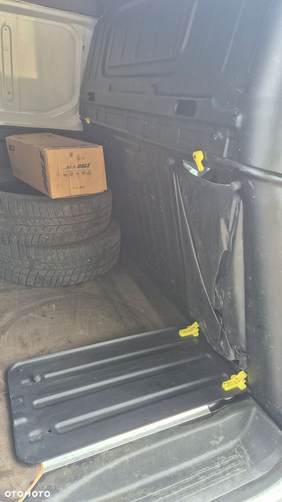 Opel Combo - 15