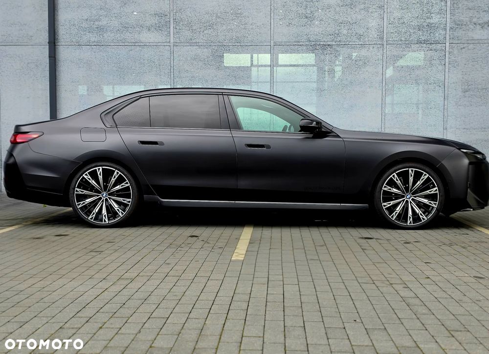 BMW Seria 7 740 xDrive - 8
