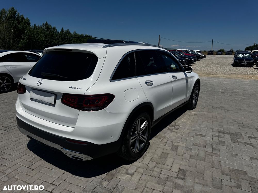 Mercedes-Benz GLC 220 d 4MATIC 9G-TRONIC AMG Line - 12