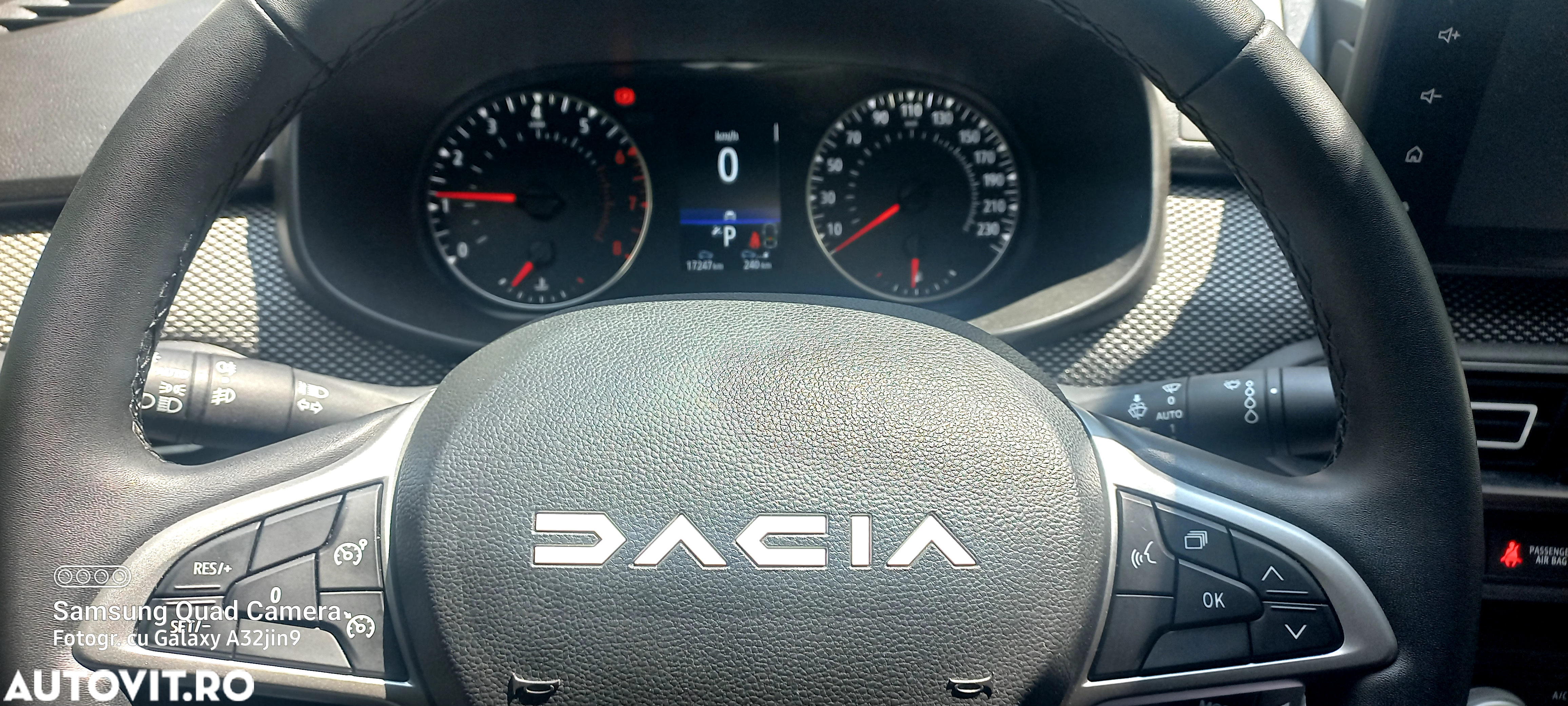 Dacia Logan TCe 90 CVT Prestige - 14
