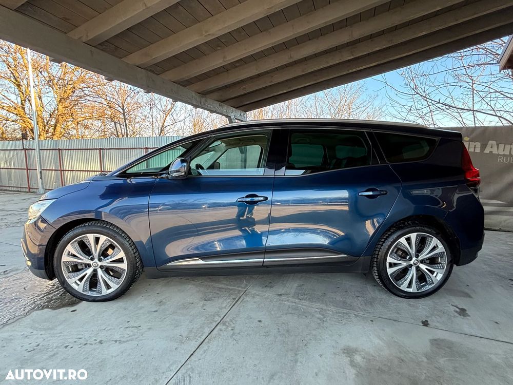 Renault Grand Scenic - 9