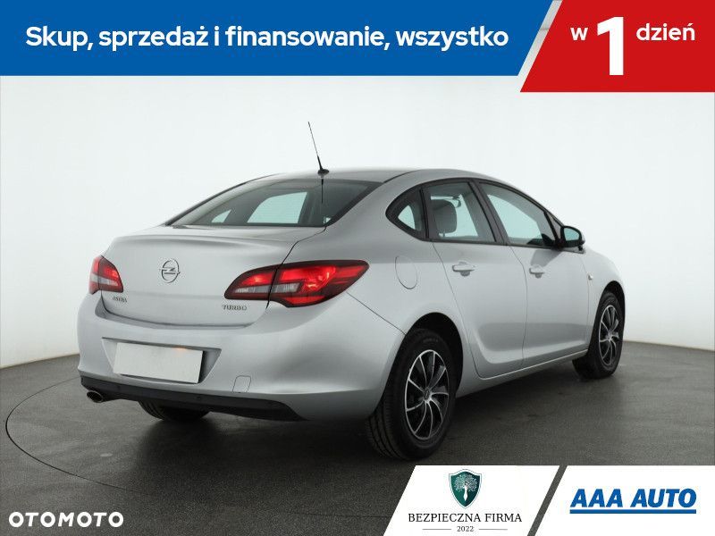 Opel Astra - 7