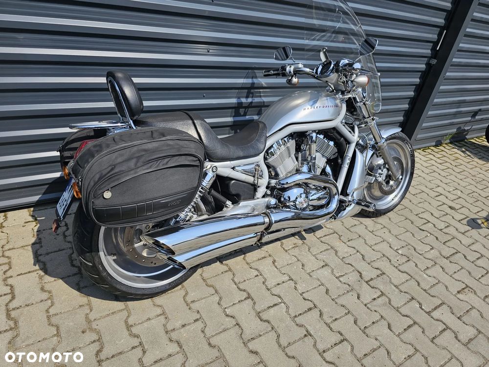 Harley-Davidson V-Rod Street Rod - 3