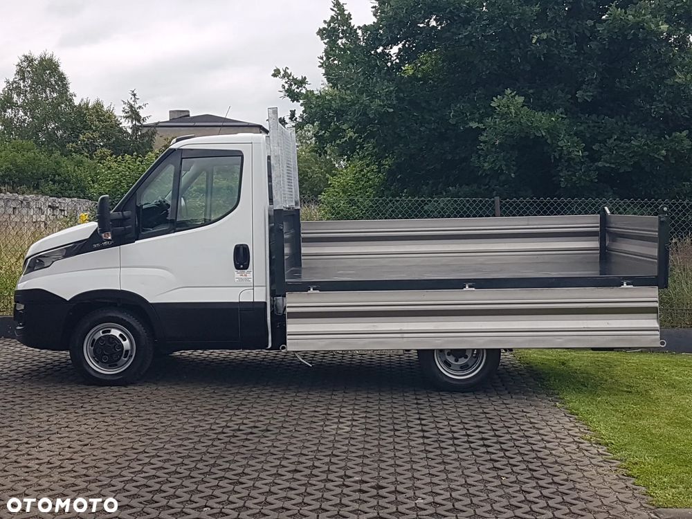 Iveco 35C15 WYWROTKA 3 STRONNA KIPER 3,20x2,06 BLIŹNIAKI KLIMA MANUAL 6-BIEGÓW HAK - 38