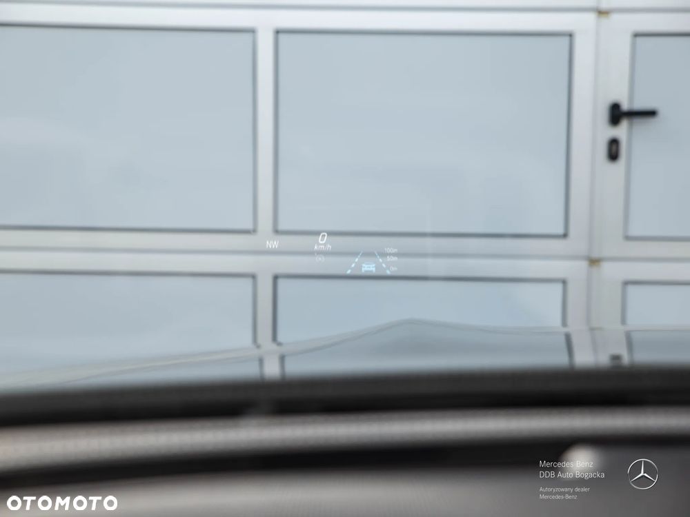 Mercedes-Benz CLS 300 d 4-Matic AMG - 11