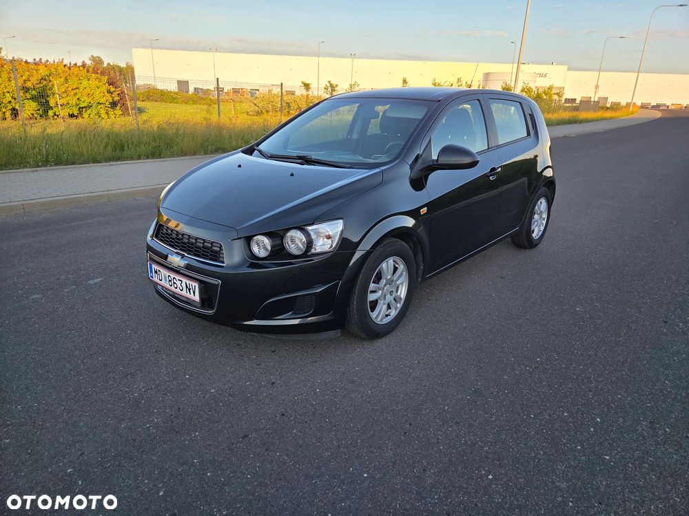 Chevrolet Aveo 1.2 LT - 1