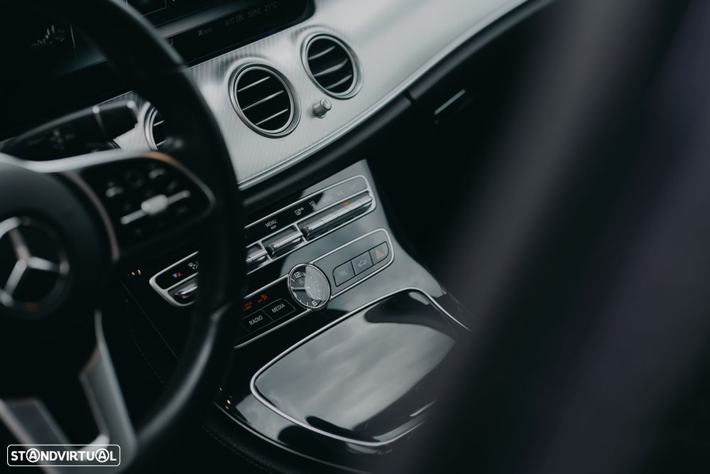 Mercedes-Benz E 300 de Avantgarde - 19