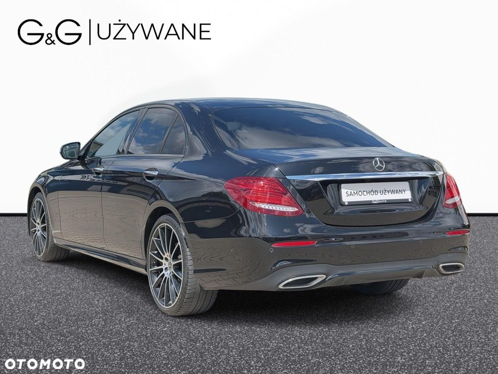 Mercedes-Benz Klasa E 220 d 4-Matic AMG/Avantgarde - 8